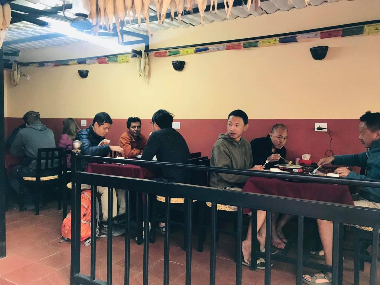Gurung'S Home Katmandu Zewnętrze zdjęcie